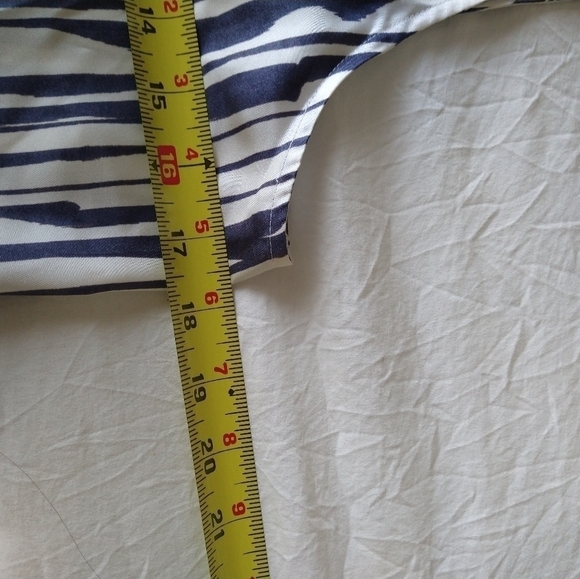 Theory Broken Stripe Twill Silk Dress - Picture 9 of 10